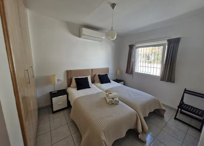Casa Tomillo 度假居 *
